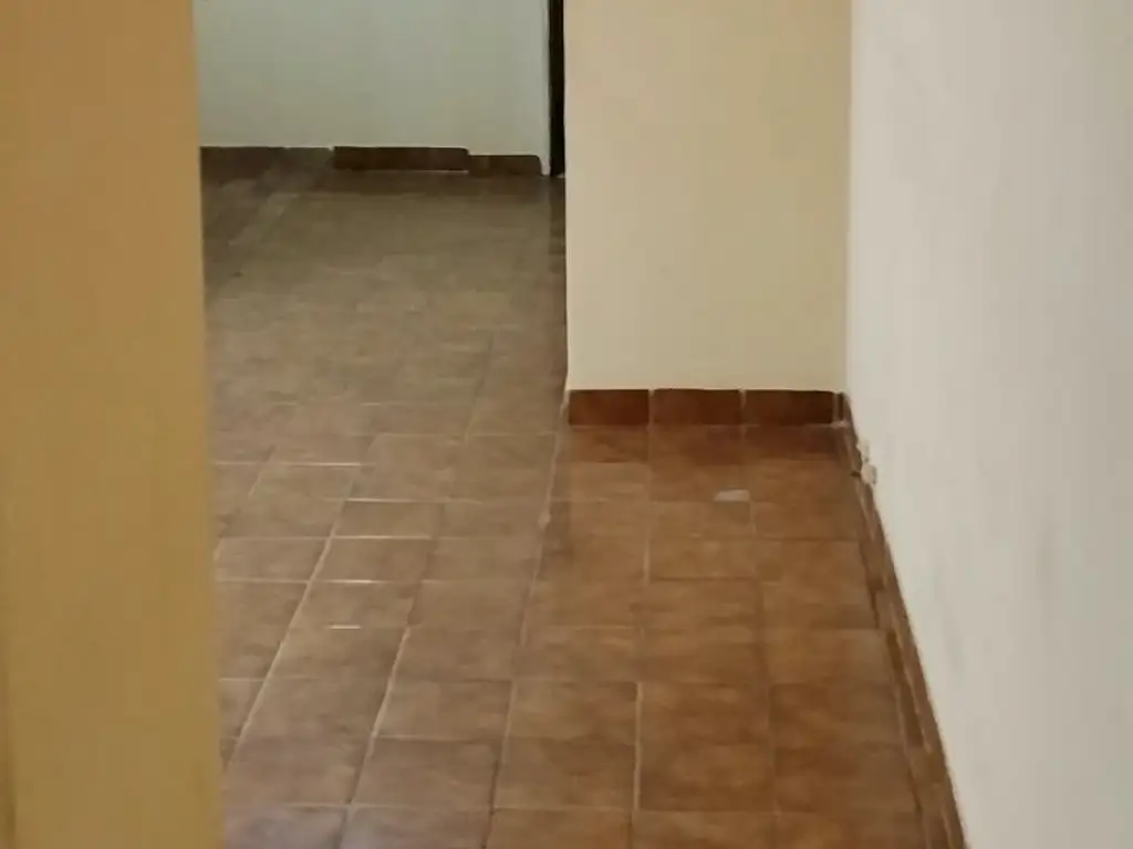 Foto de DTO 2 AMBIENTES CON PATIO SAN JUSTO CENTRO, imagen 3