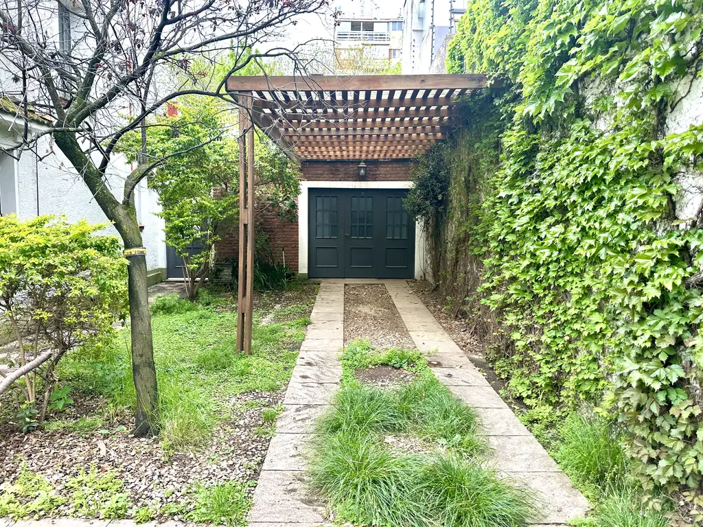 Foto de Casa de estilo inglés en alquiler – Versalles, CABA, imagen 3