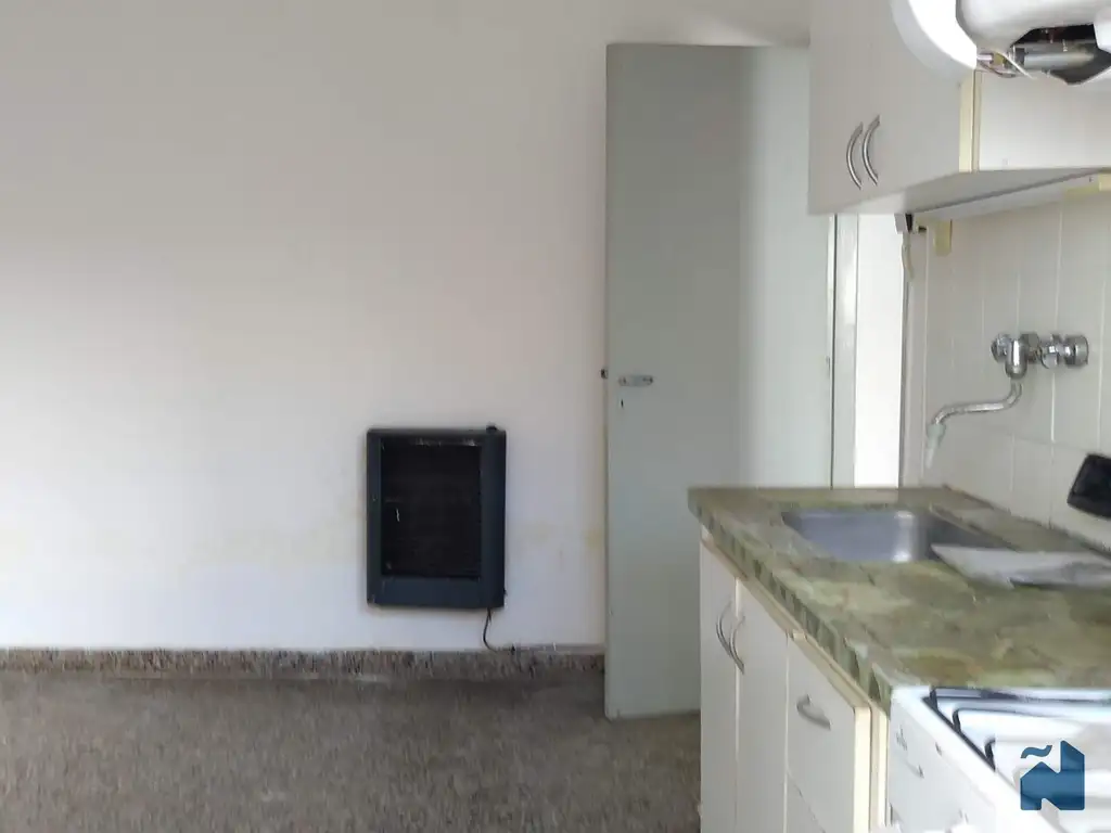 Foto de Departamento en alquiler en La Plata, imagen 2
