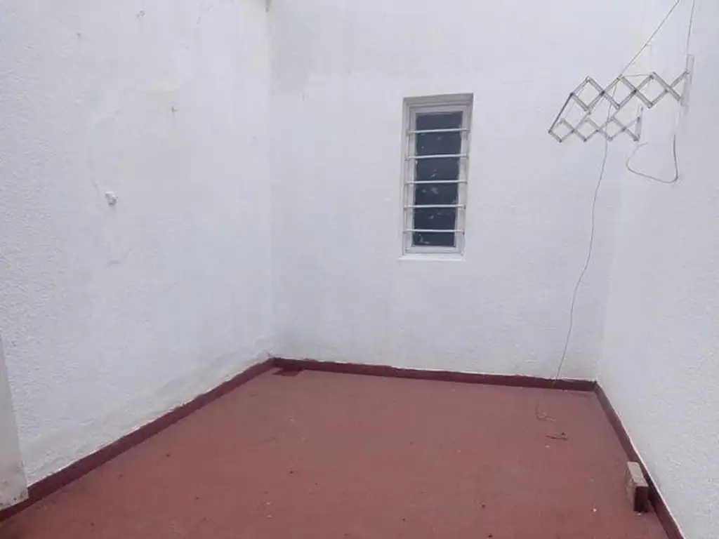 Foto de ALQUILER DEPARTAMENTO 1 DORMITORIO CON PATIO ROSARIO, imagen 4