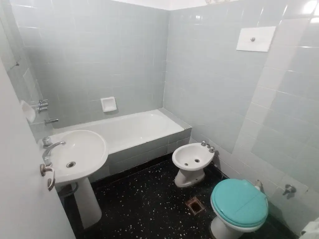Foto de Departamento en alquiler 2 ambientes en Liniers, imagen 5