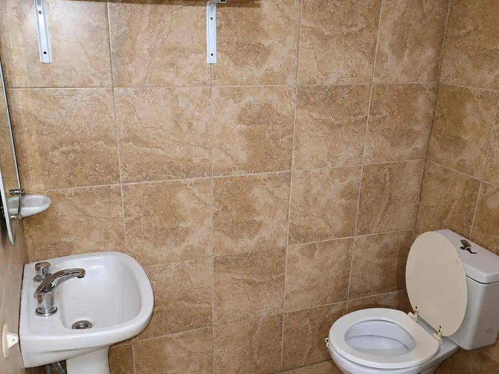 Foto de PH en planta alta en alquiler en Milberg 892 - Rincón de Milberg, imagen 3