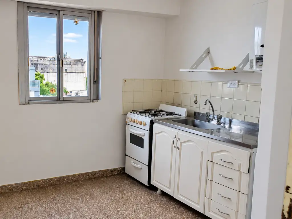 Foto de Departamento 2 ambientes bajas expensas en villa del parque, imagen 5