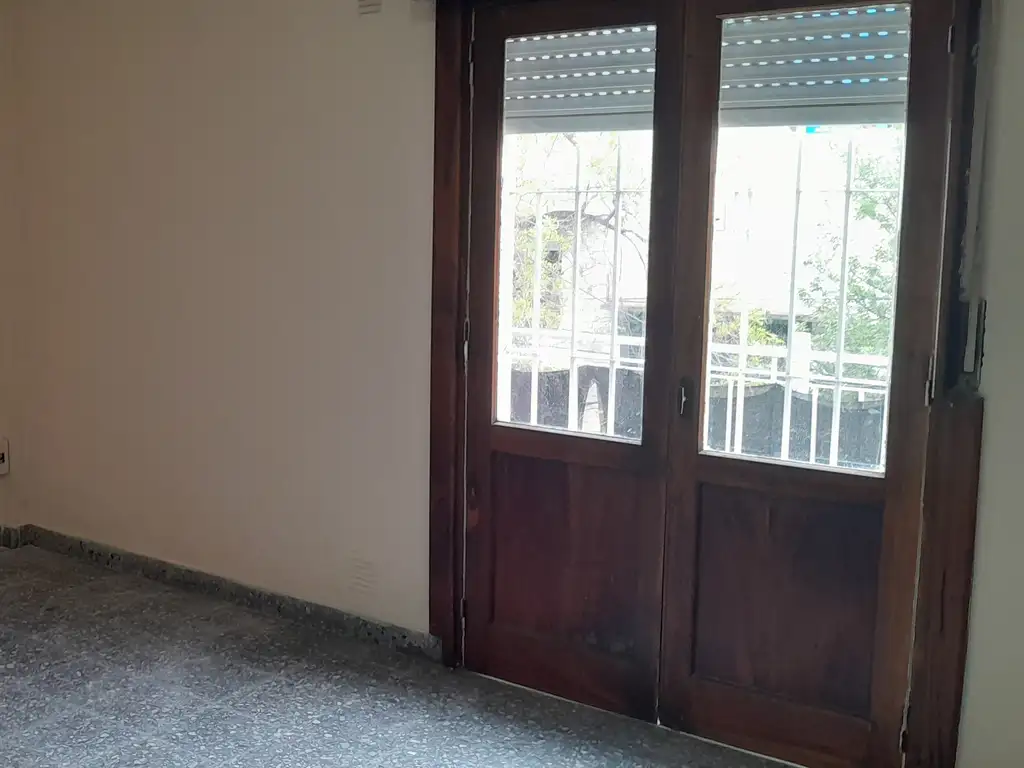 Foto de Dpto t/casa en segundo piso por escalera, imagen 5