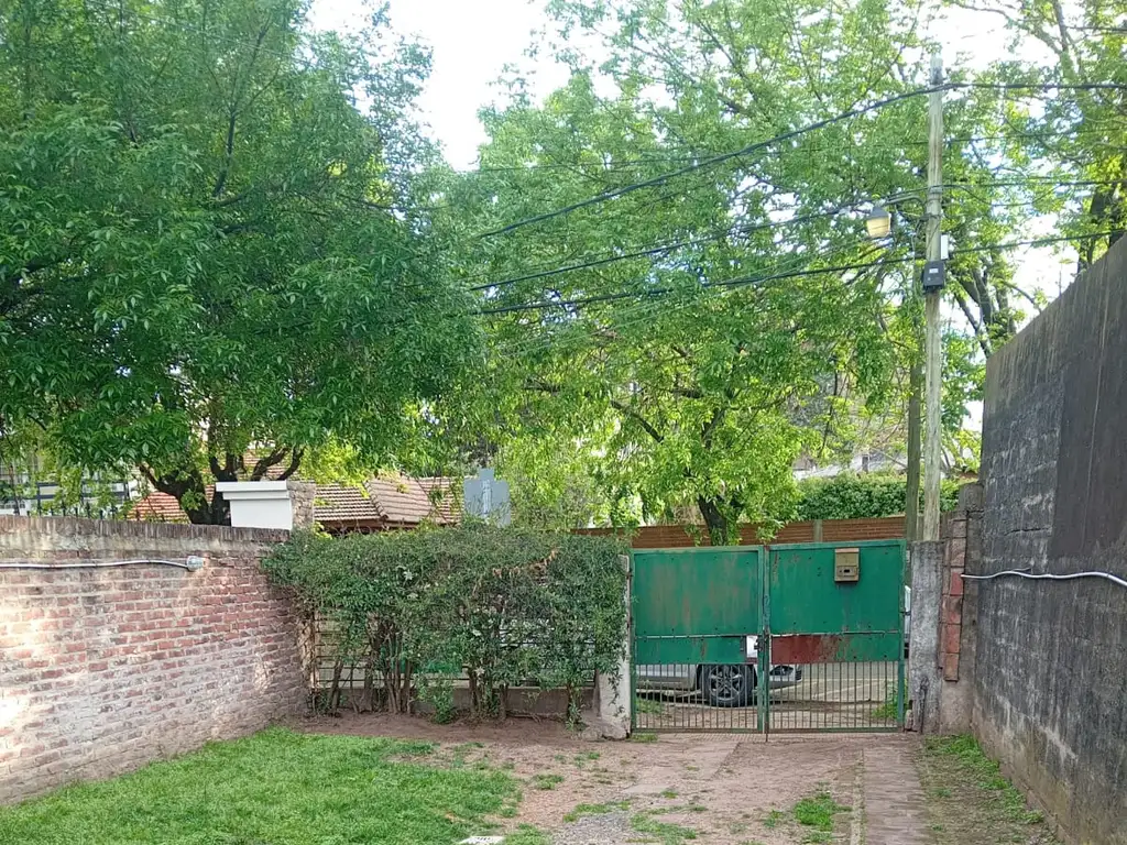 Foto de ALQUILER DE CASA EN PLENO CENTRO DE DON TORCUATO, imagen 4