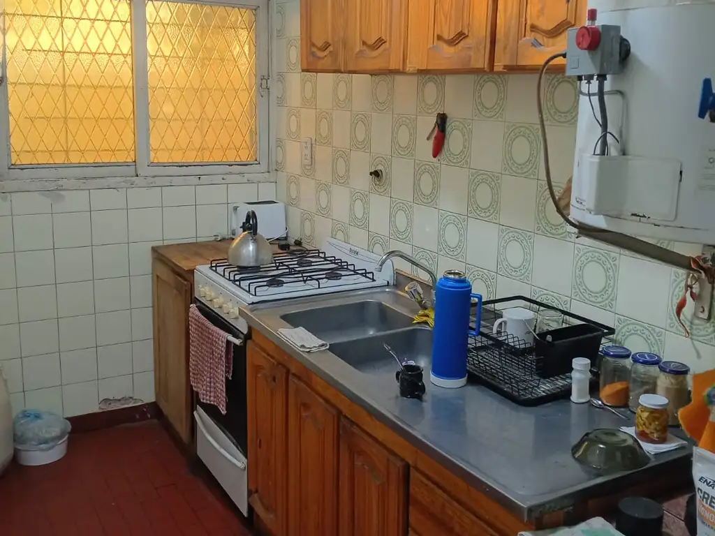 Foto de ALQUILER DE CASA EN PLENO CENTRO DE DON TORCUATO, imagen 1