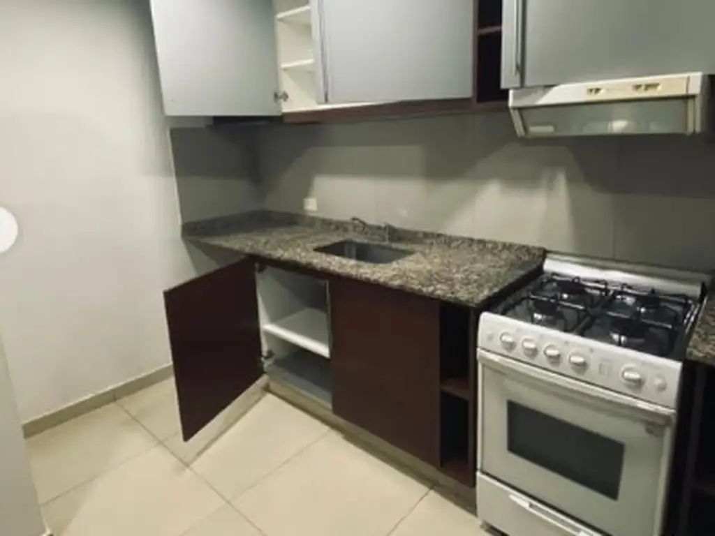 Foto de DEPARTAMENTO en ALQUILER EN EDIFICIO PACÍFICO, imagen 2