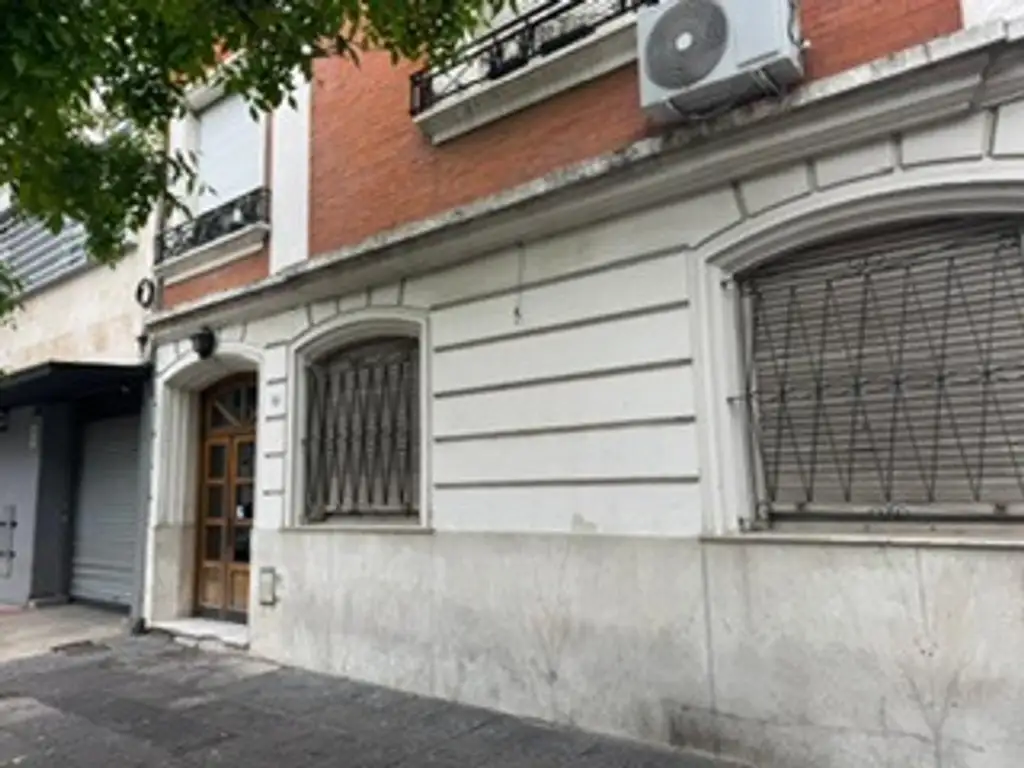 Foto de DEPARTAMENTO 2 AMBIENTES CON PATIO C/LAVADERO Y BAULERA, imagen 3