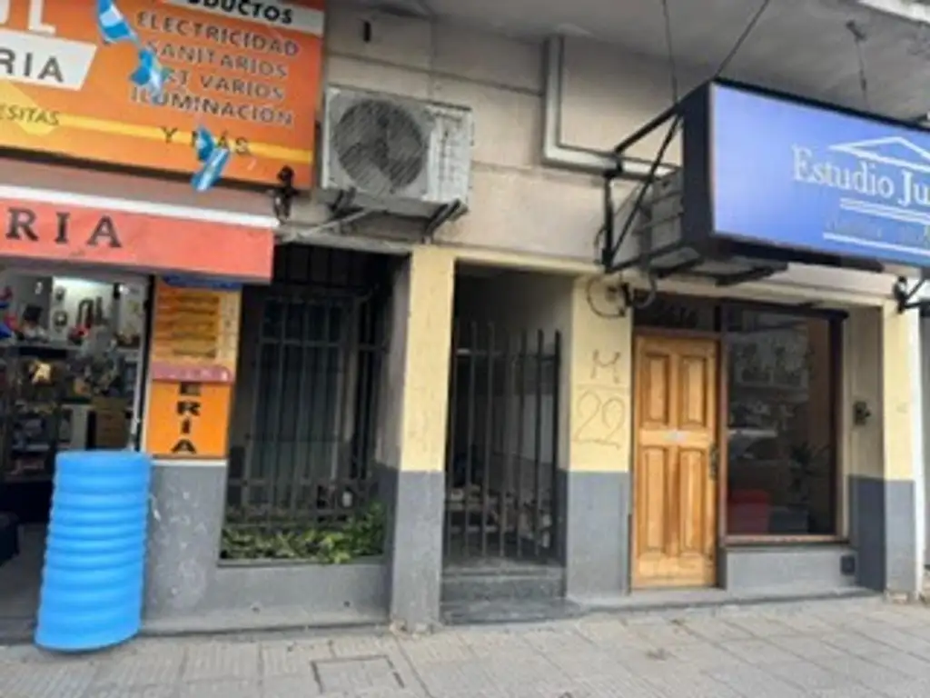 Foto de DEPARTAMENTO DE 1 AMBIENTE CON COCINA COMEDOR BAÑO Y PATIO, imagen 3