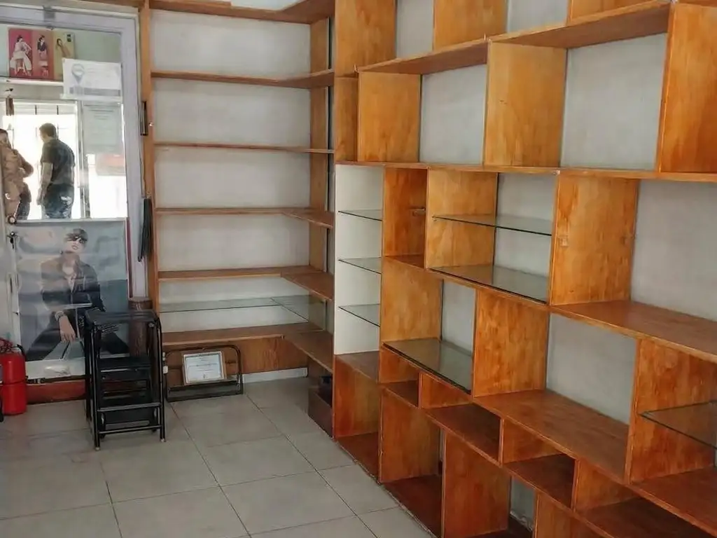 Foto de Local en venta en Haedo Centro, imagen 3