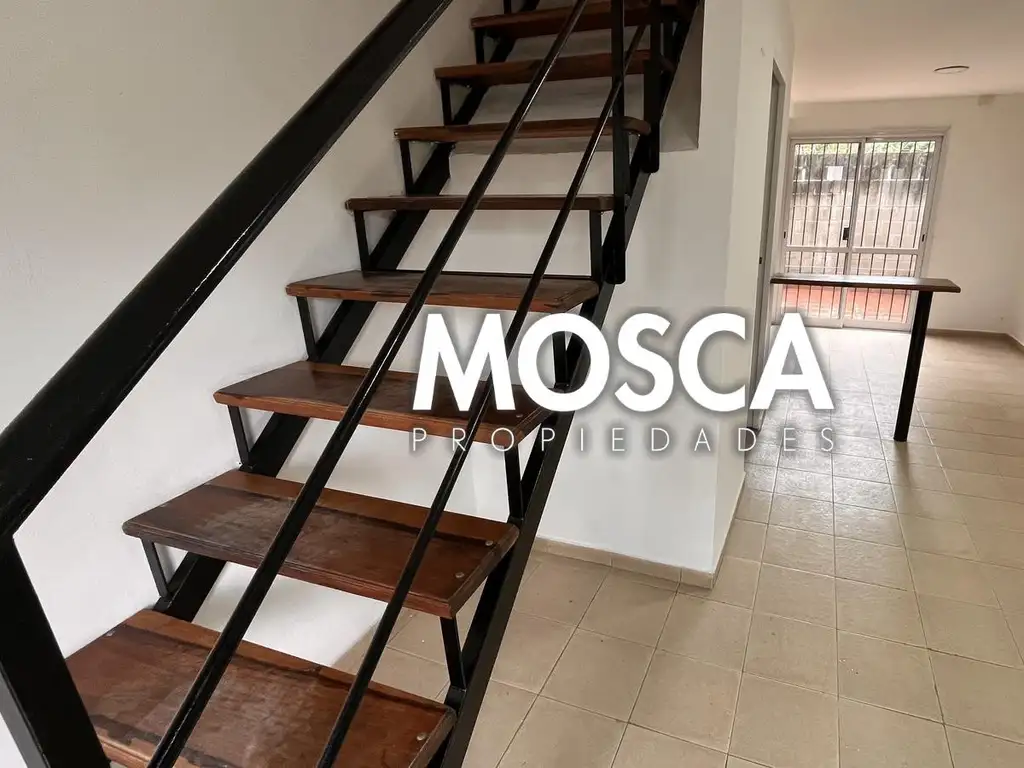 Foto de Duplex en alquiler la Reja centro, imagen 3