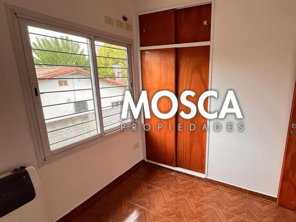 Foto de Duplex en alquiler la Reja centro, imagen 4