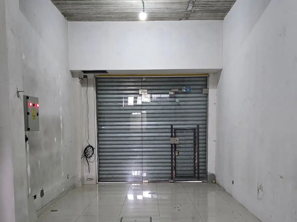 Foto de Local Comercial, Zona Altamente Transitada, Ubicacion Ideal Para, imagen 3