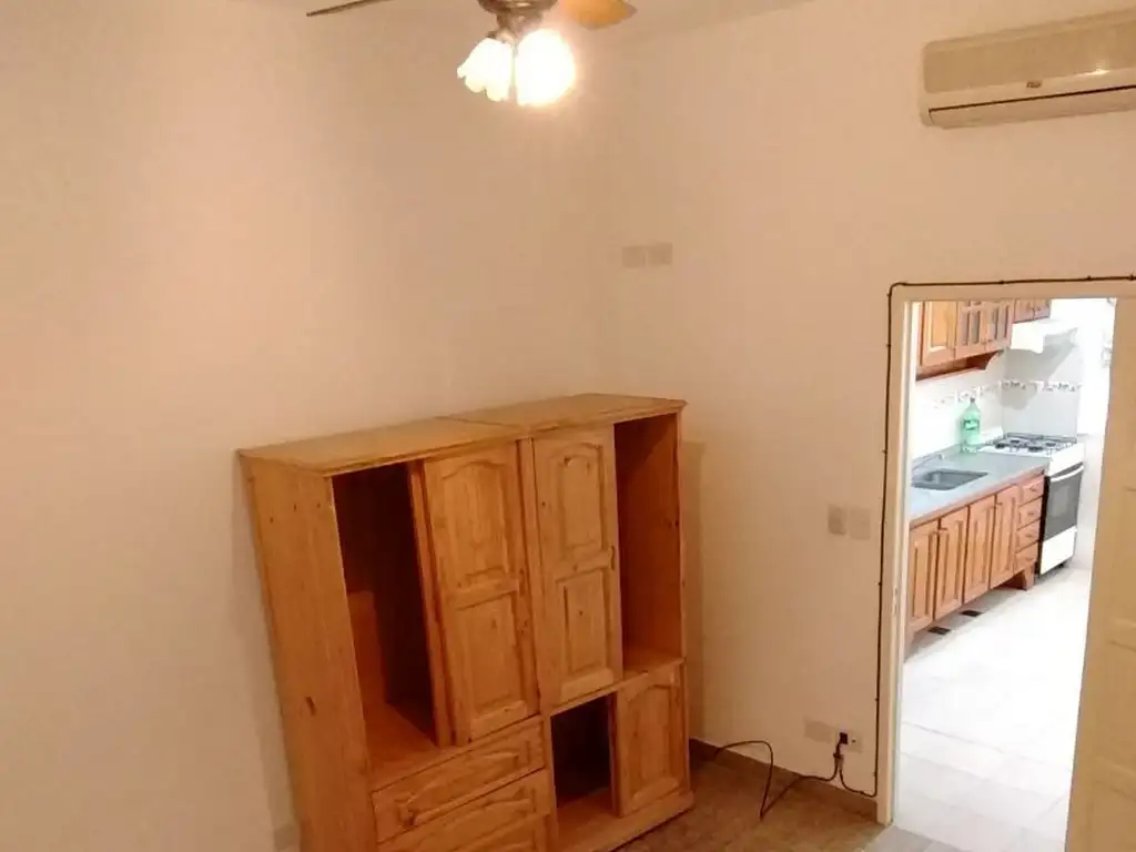 Foto de DEPARTAMENTO 2 AMBIENTES CON AIRE ACONDICIONADO, imagen 3