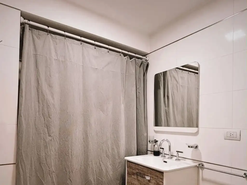 Foto de DEPARTAMENTO EN ALQUILER EN LINIERS, imagen 3