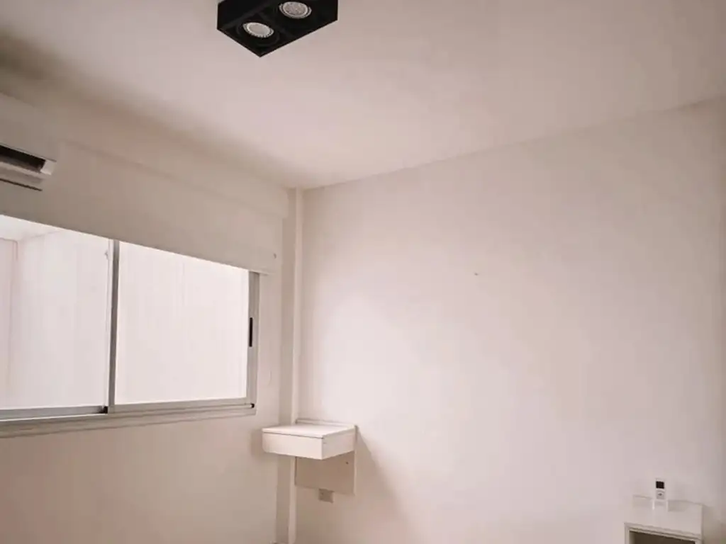 Foto de DEPARTAMENTO EN ALQUILER EN LINIERS, imagen 2