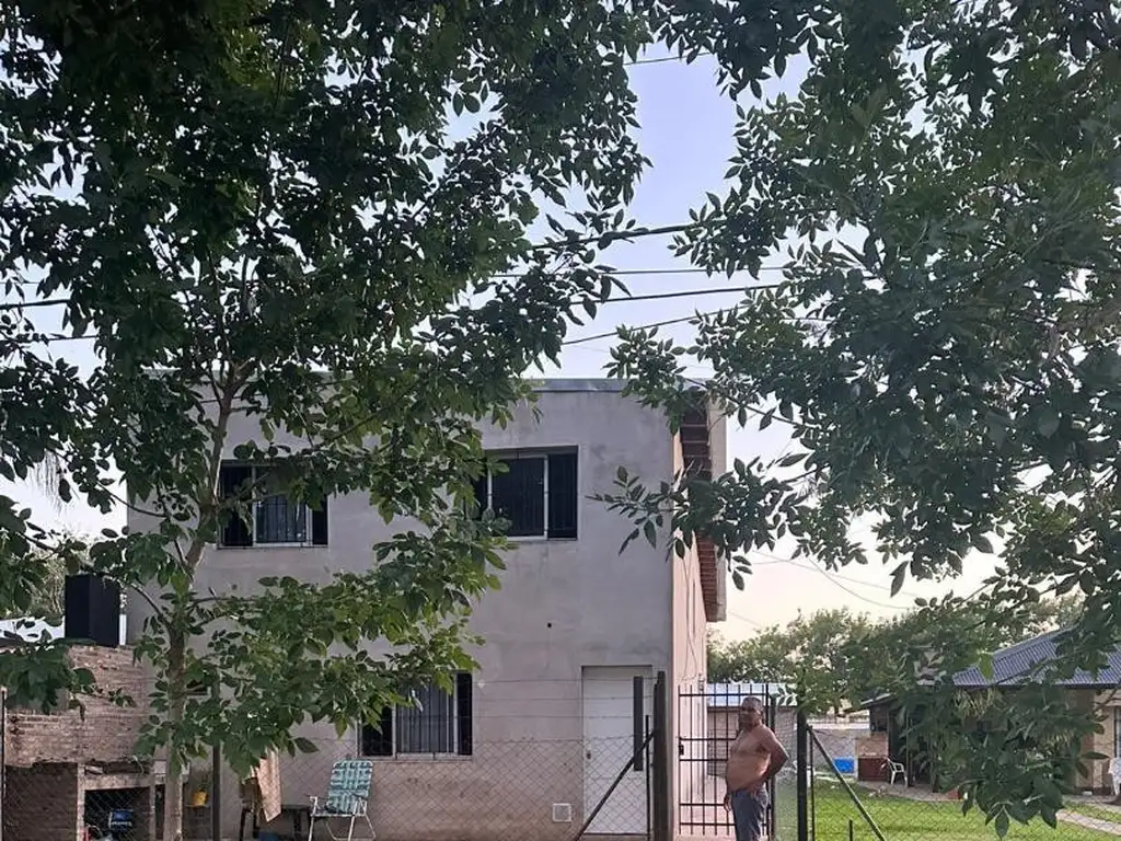Foto de Departamento dos pisos. Dos domitorios. Todos los servicios, imagen 1