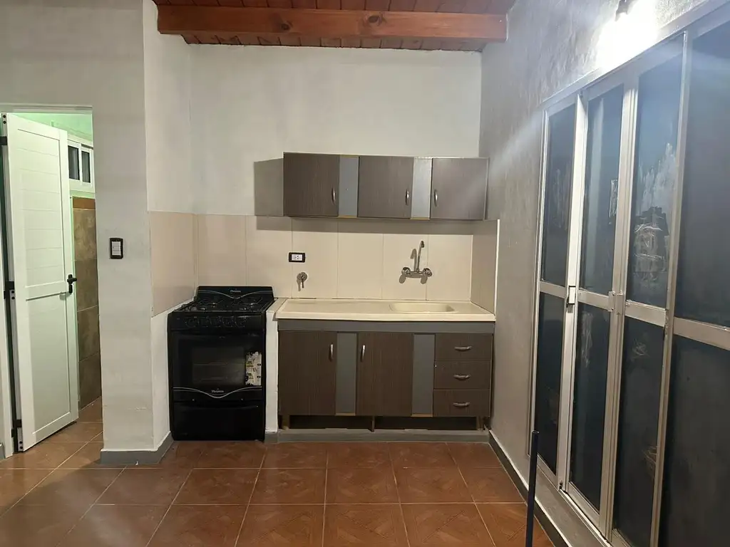 Foto de Departamento dos pisos. Dos domitorios. Todos los servicios, imagen 5