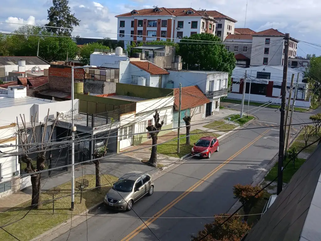 Foto de PH tipo casa en Primer piso con Garage, SIN EXPENSAS, imagen 1