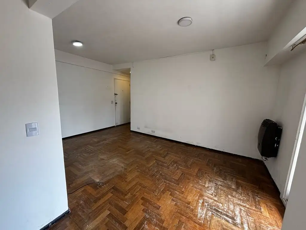 Foto de Departamento con un dormitorio y balcon en alquiler, imagen 2