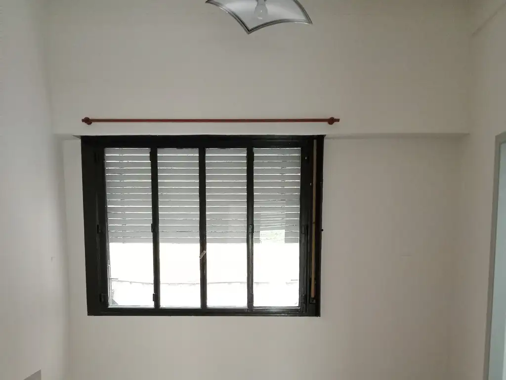 Foto de 2 AMBIENTES AL FRENTE CON BALCÓN – BALVANERA, imagen 3