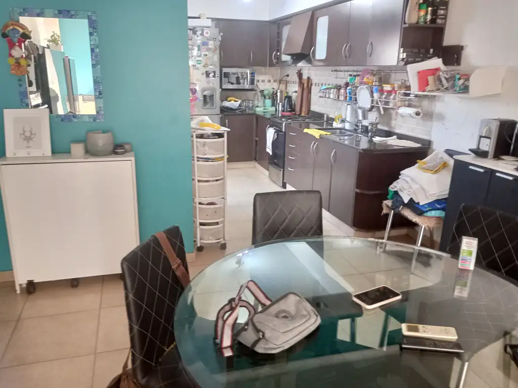 Foto de PH EN ALQUILER 3 AMBIENTES SIN EXPENSAS AL FRENTE CON BALCON Y TERRAZA, imagen 3