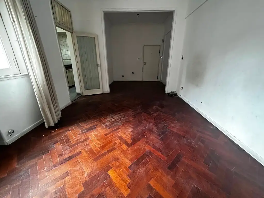 Foto de 4 ambientes 2° piso coc-comed.,2 baños, lav. Boedo, imagen 4