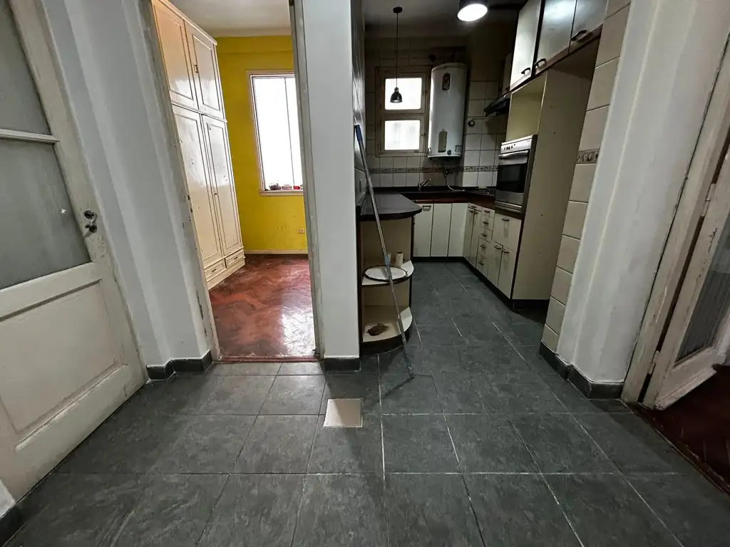 Foto de 4 ambientes 2° piso coc-comed.,2 baños, lav. Boedo, imagen 5