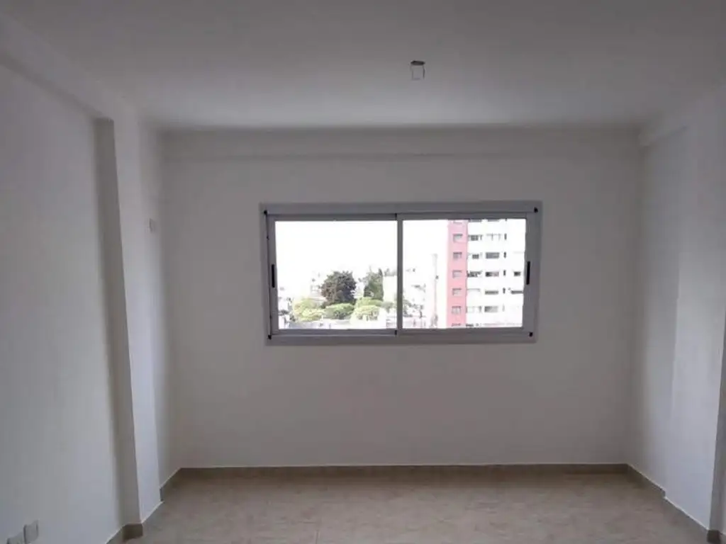 Foto de Departamento en alquiler 5 e/ 45 Y 46, imagen 2