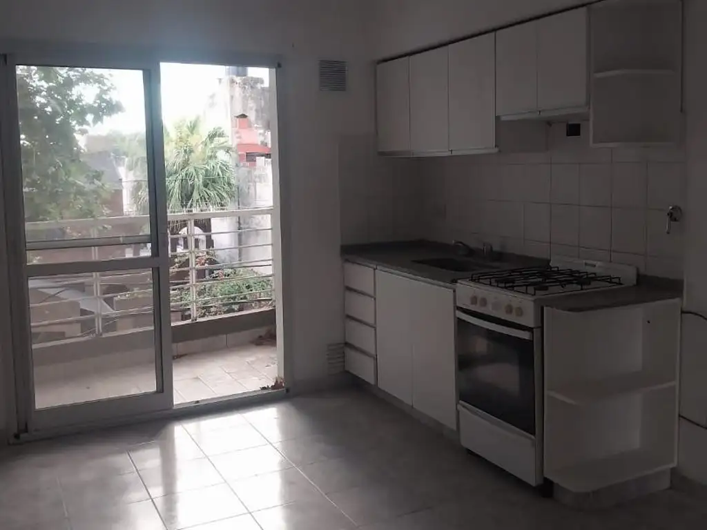 Foto de Urquiza 4171. Dto 1 dormitorio con balcón al frente, imagen 3