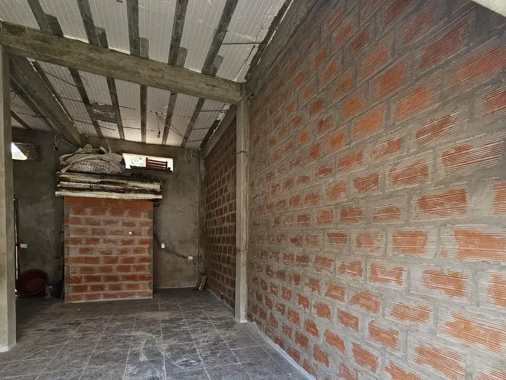 Foto de ALQUILER LOCAL COMERCIAL PASO DEL REY A 400 METROS COLECTORA ACCESO, imagen 4