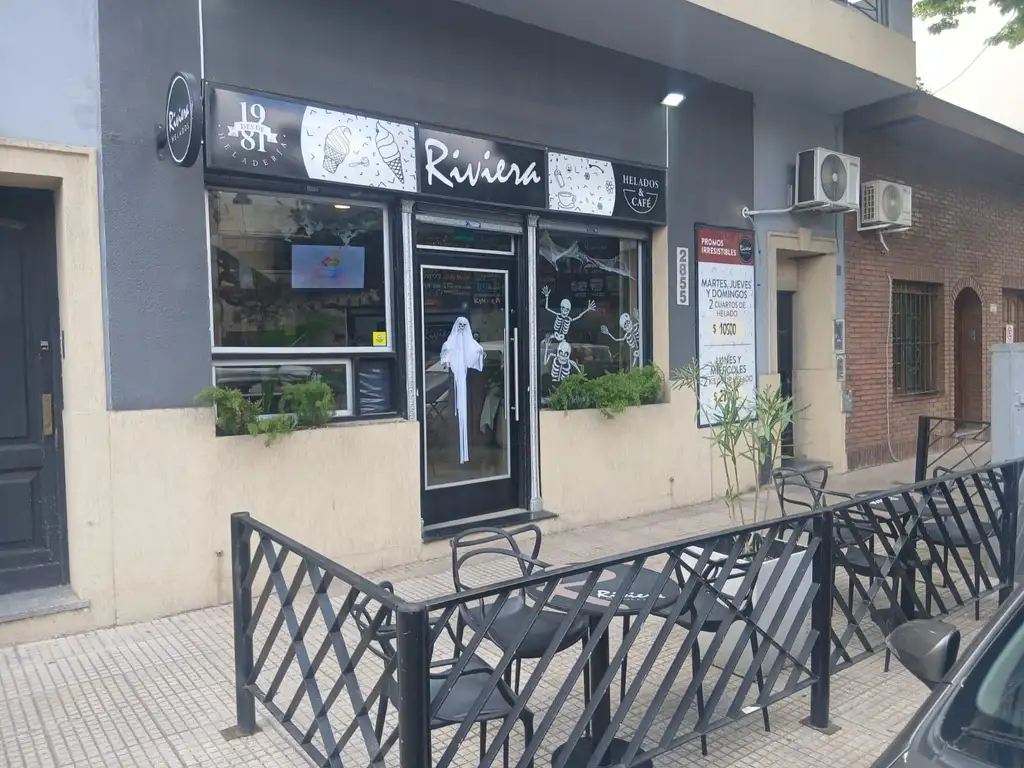 Foto de Local con vivienda en venta avenida balbín 2800 caba, imagen 2