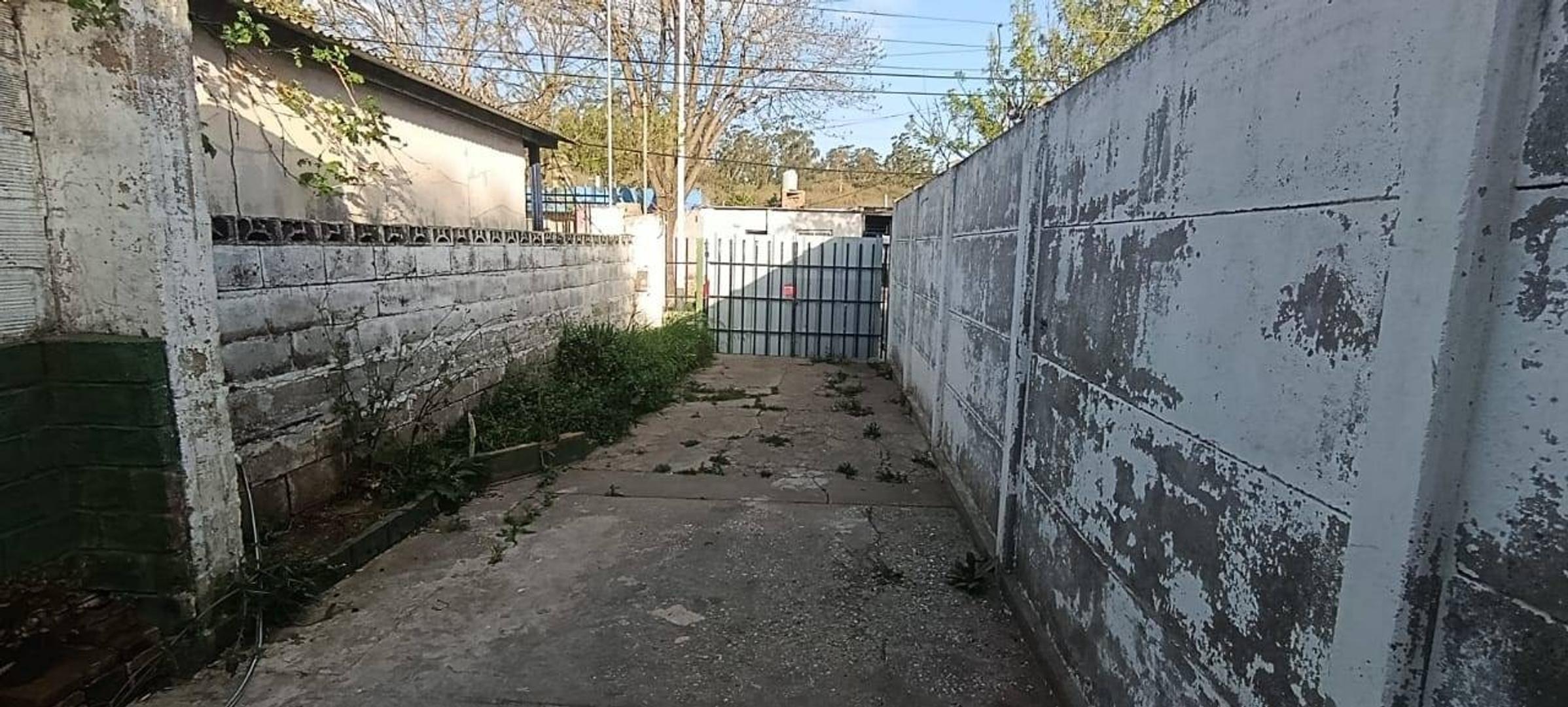 Foto de Casa en venta c/ cochera en Granadero Baigorria, imagen 2