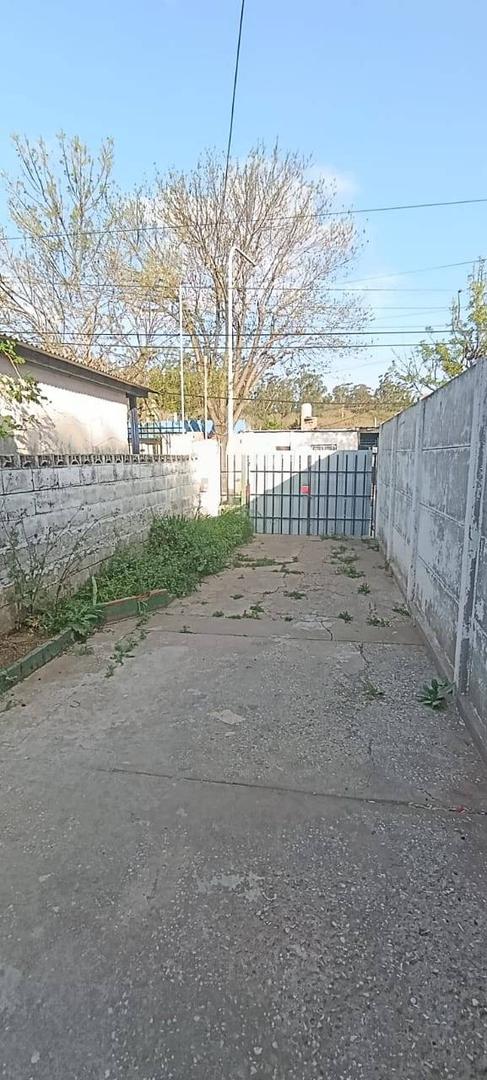 Foto de Casa en venta c/ cochera en Granadero Baigorria, imagen 1