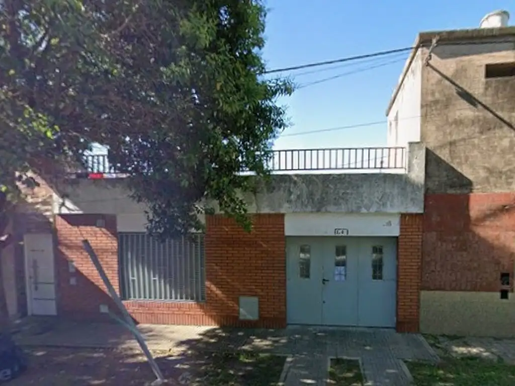 PSJE DE LA SIERVA N° 2508 - CASA DE 2 DORMITORIOS