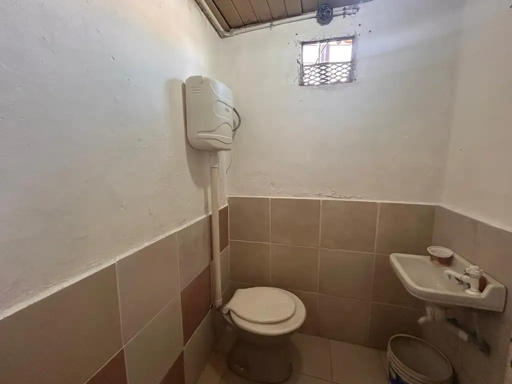 Foto de LOCAL EN ALQUILER BERAZATEGUI, imagen 4