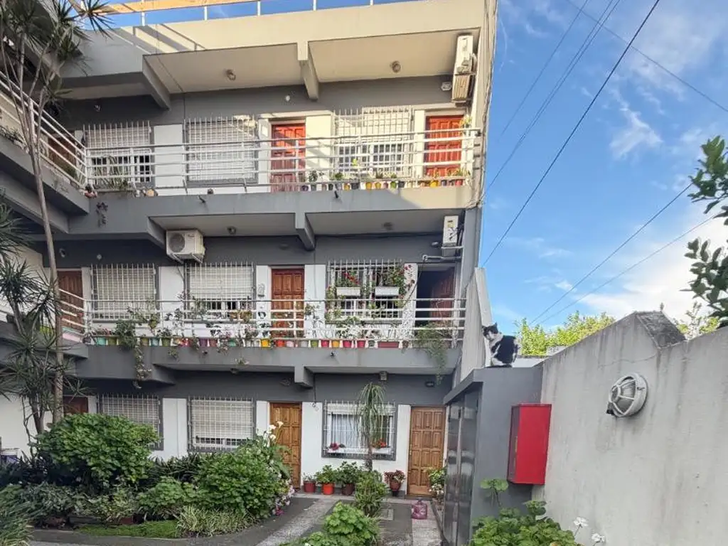 Foto de Departamento 2 ambientes en alquiler. Domingo French 634. Mo, imagen 2