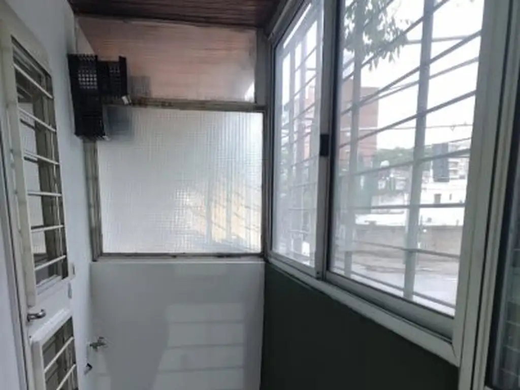 Foto de 1 Dormitorio con balcón y patio, imagen 3