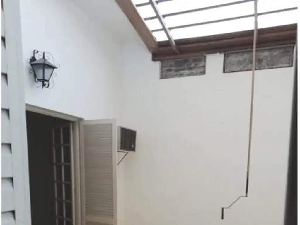 Foto de Alquiler depto de pasillo - Zona sur- 1 Dormitorio - comodín- patio, imagen 3