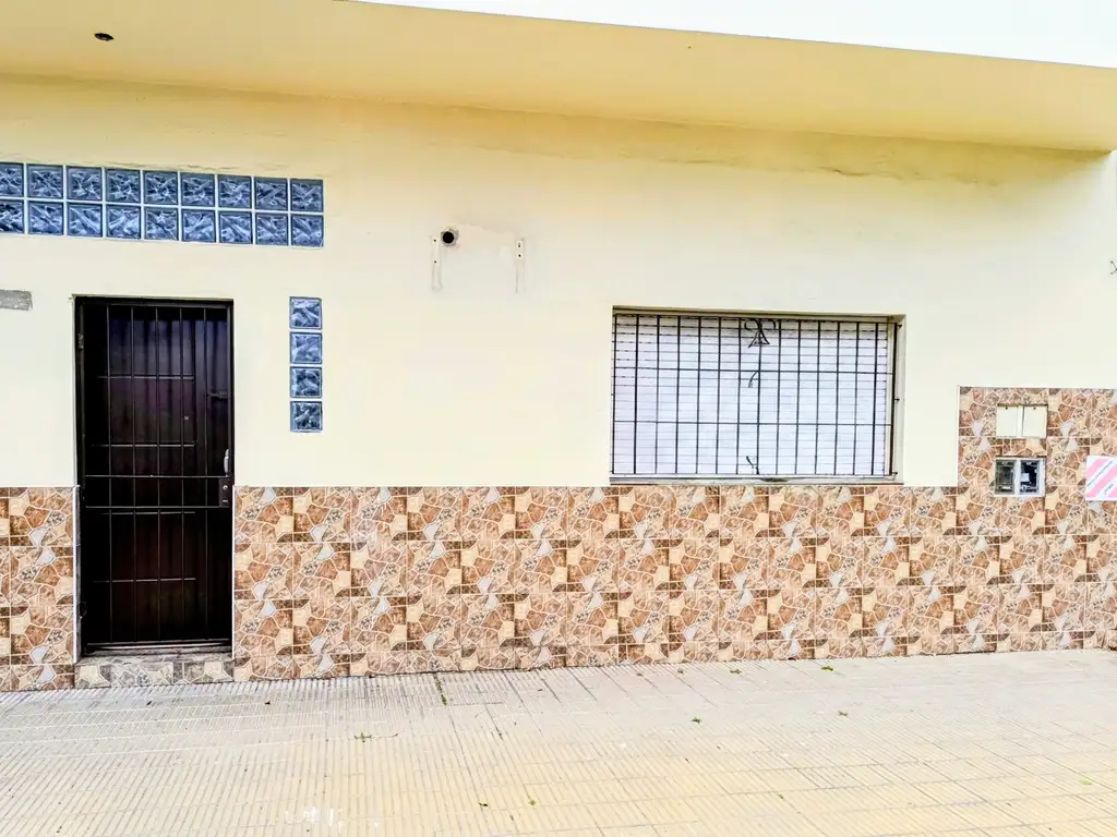 Foto de LOCAL OFICINA O CONSULTORIO 35M2, imagen 2