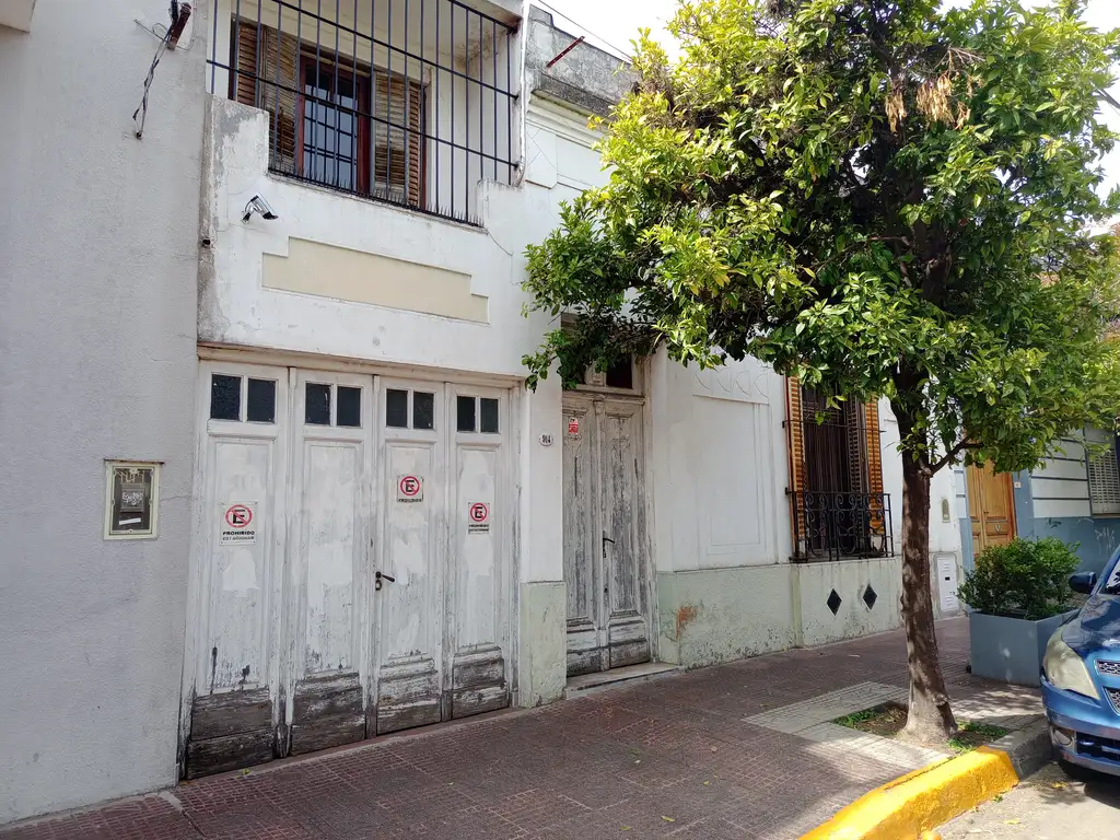 Foto de San Fernando!!! CENTRICO!! Casa antigua HECHA TODO A NUEVO!!! 3 amb, imagen 3