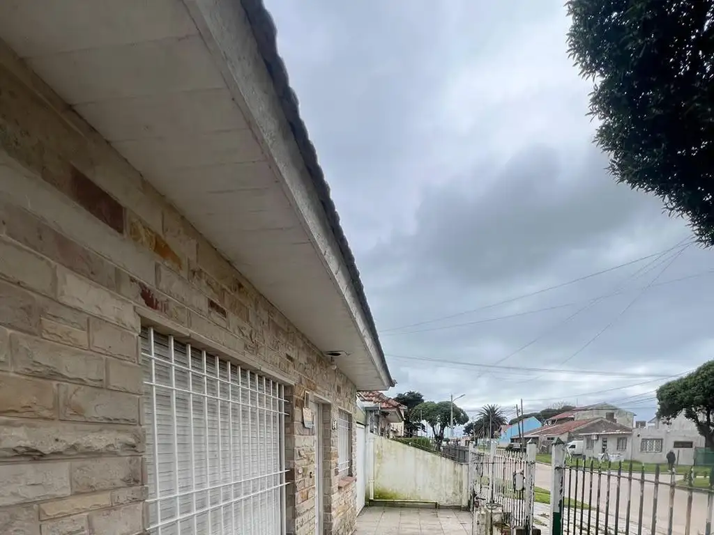 Foto de casa con todos los servicios, imagen 2