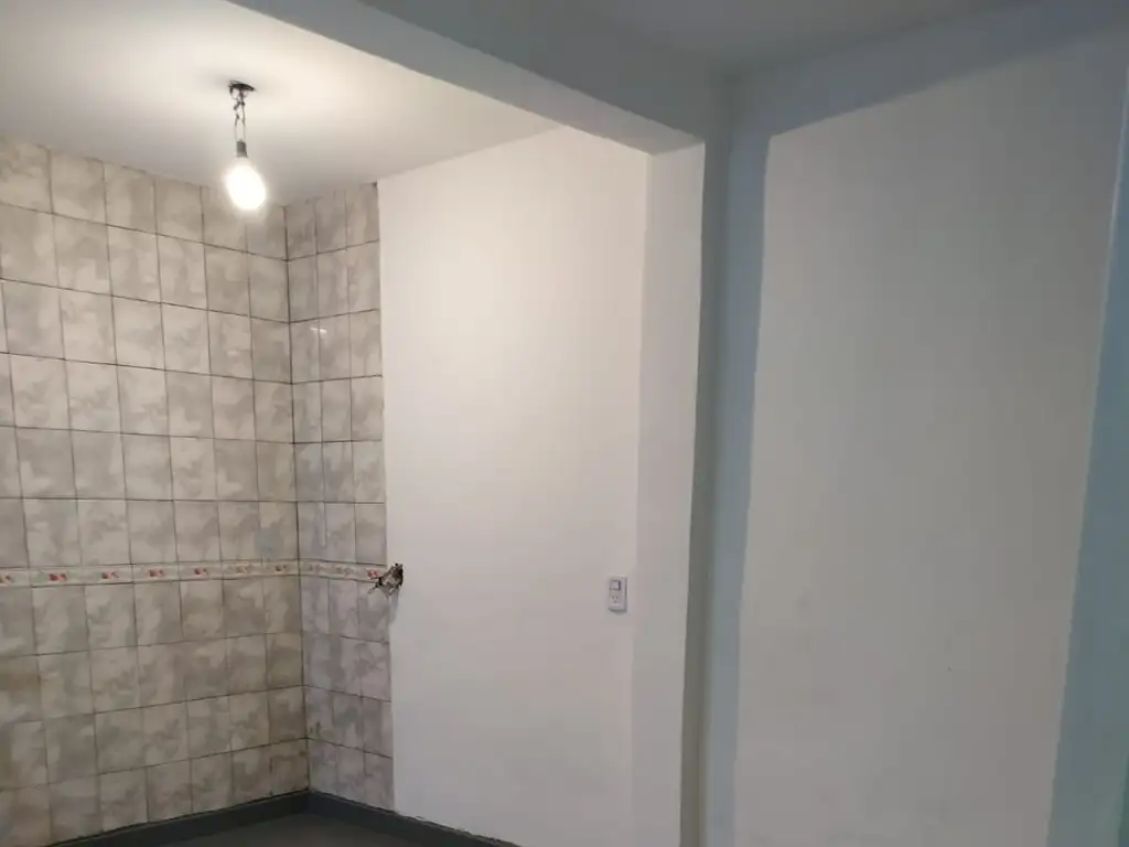 Foto de LOCAL A LA CALLE APTO VIVIENDA DE PLANTA BAJA Y 1ER PISO, imagen 1