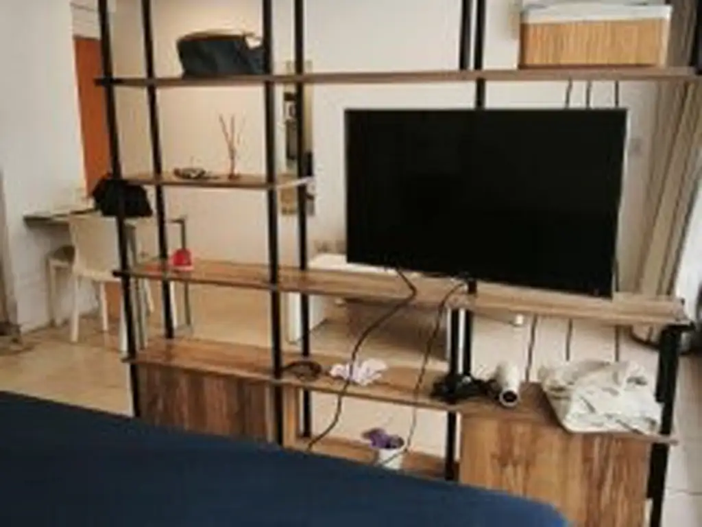 Foto de Alquiler monoambiente contrafrente y balcón con amenities, zona San, imagen 3