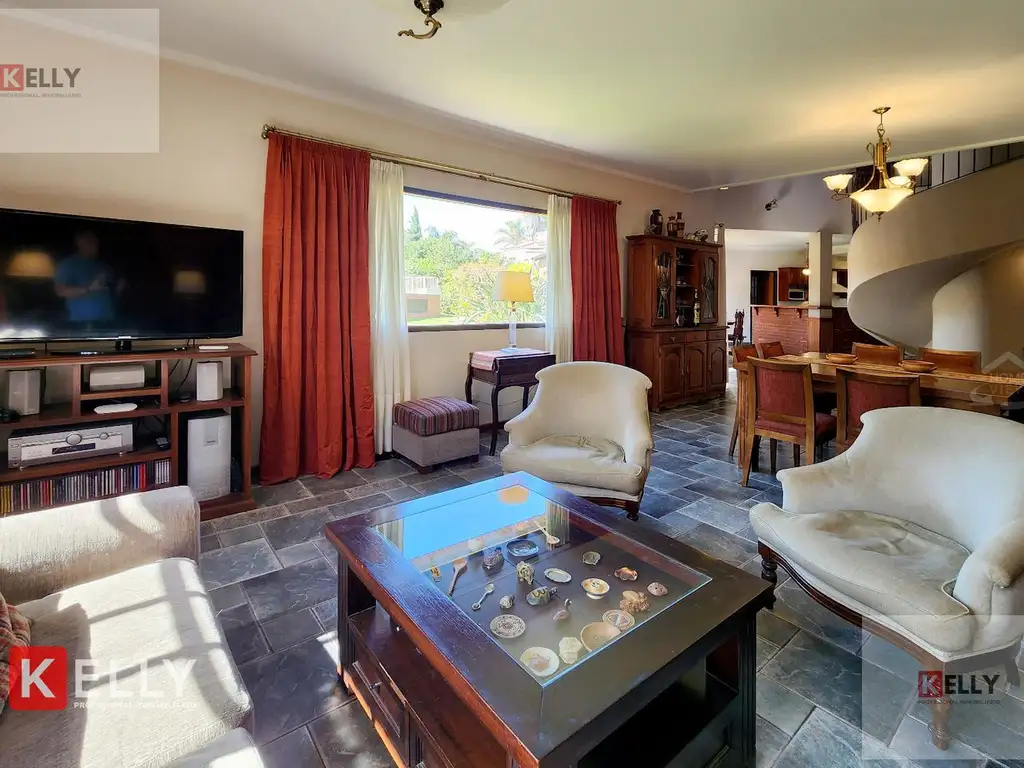 Foto de CASA | 377 M² | VENTA | ST. MATTHEW’S VILLAGE | LOTE 1.638 M², imagen 4