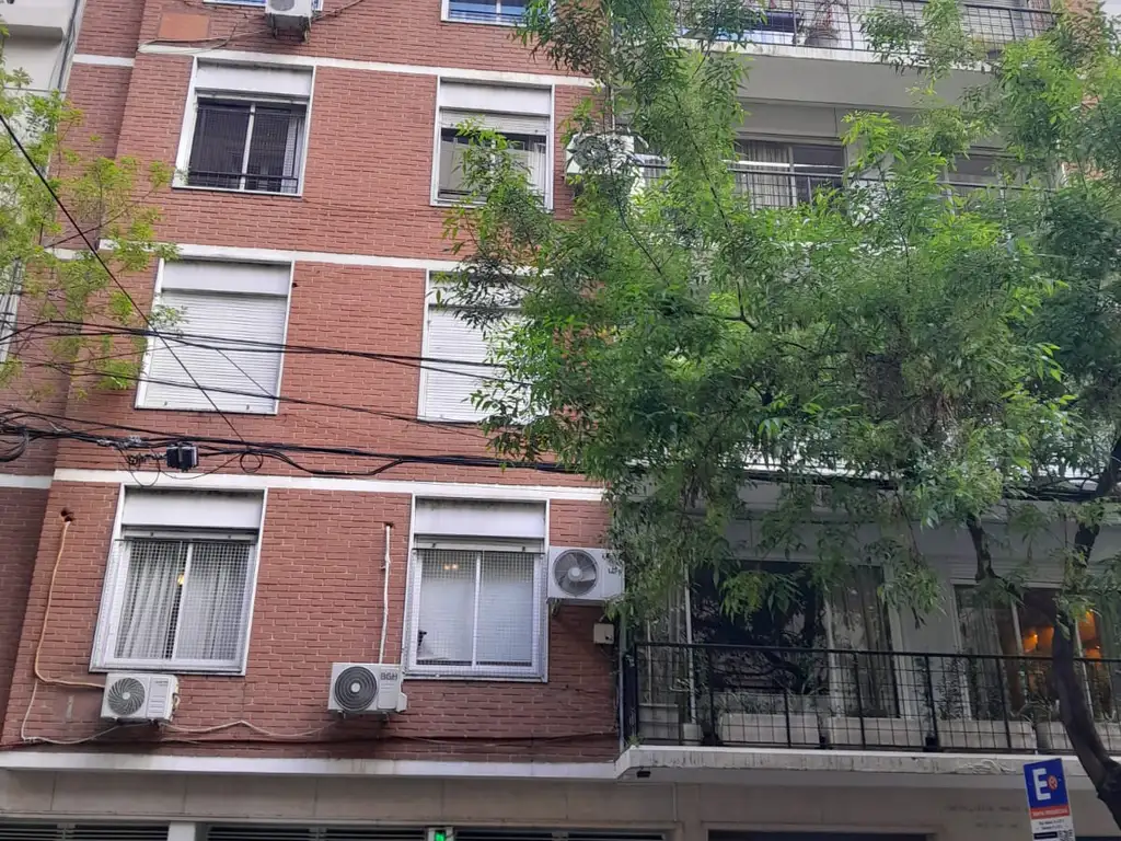 Foto de Excelente piso de amplias dimensiones en Plaza Vicente Lopez, imagen 3