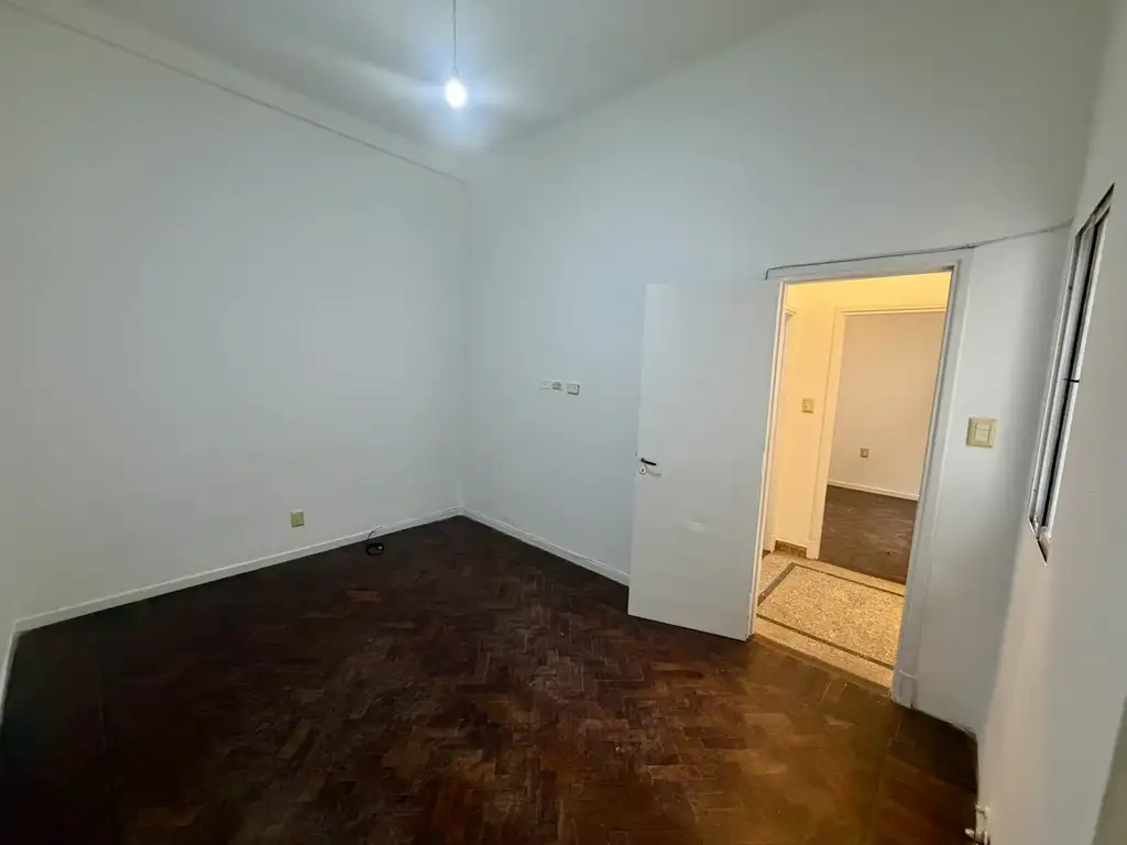 Foto de Alquiler Ph de 2 Ambientes con patio sin expensas - Villa Lugano, imagen 1