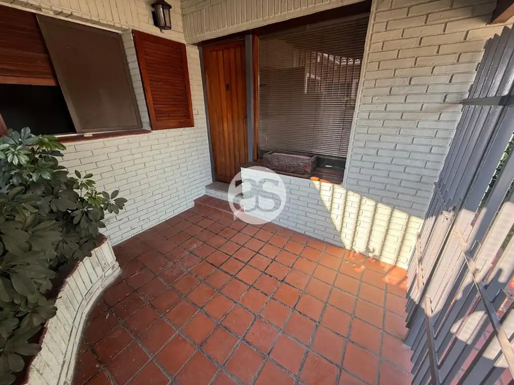 Foto de Casa de 3 dormitorios en alquiler - Campana, imagen 3