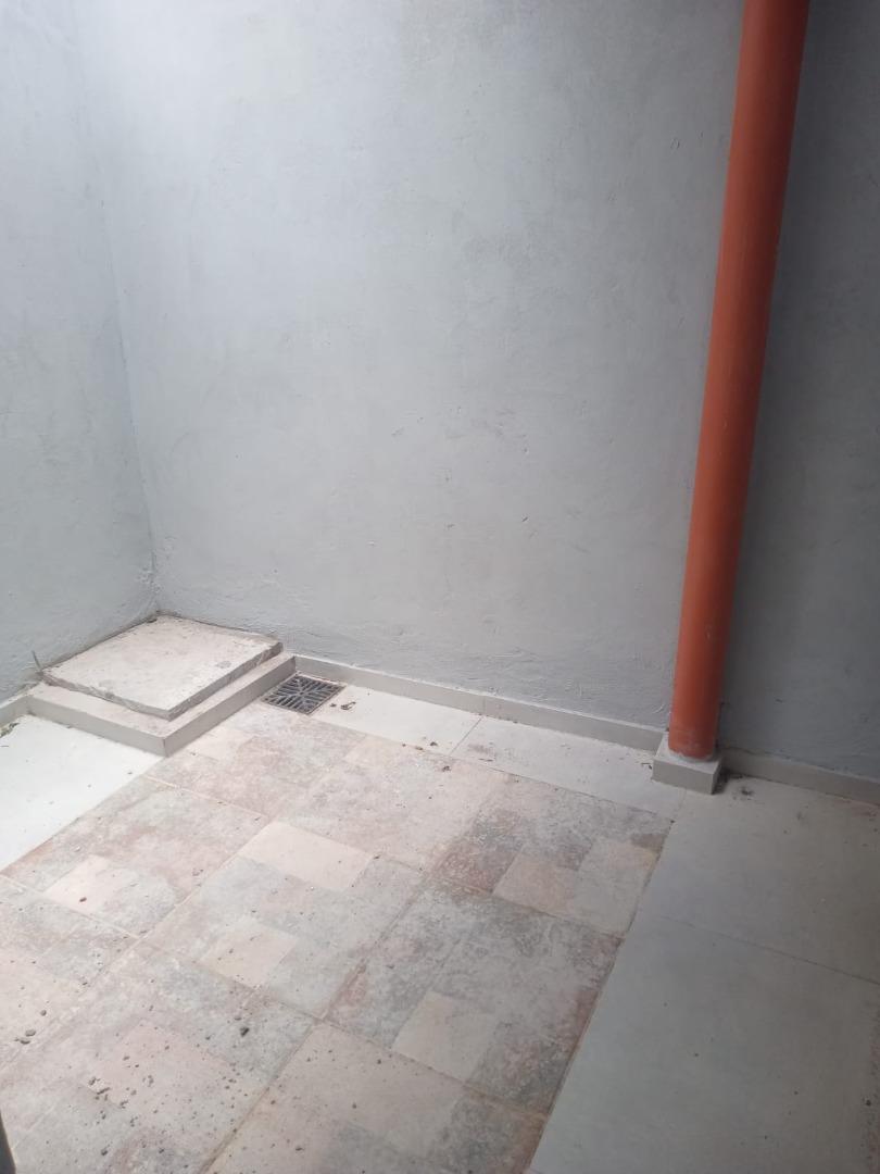 Foto de SE ALQUILA PH DE DOS AMBIENTES, imagen 3