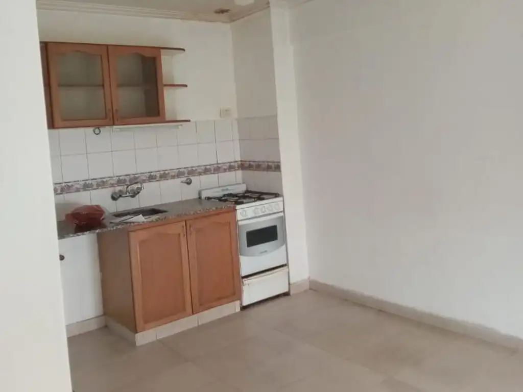 Foto de Departamento en alquiler diag 73 esq 12 y 54, imagen 4